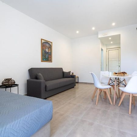 Kalligeom Apartment Hersonissos  Ngoại thất bức ảnh