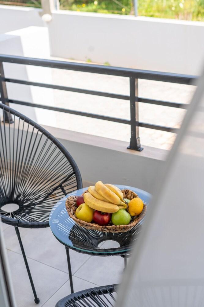 Kalligeom Apartment Hersonissos  Ngoại thất bức ảnh