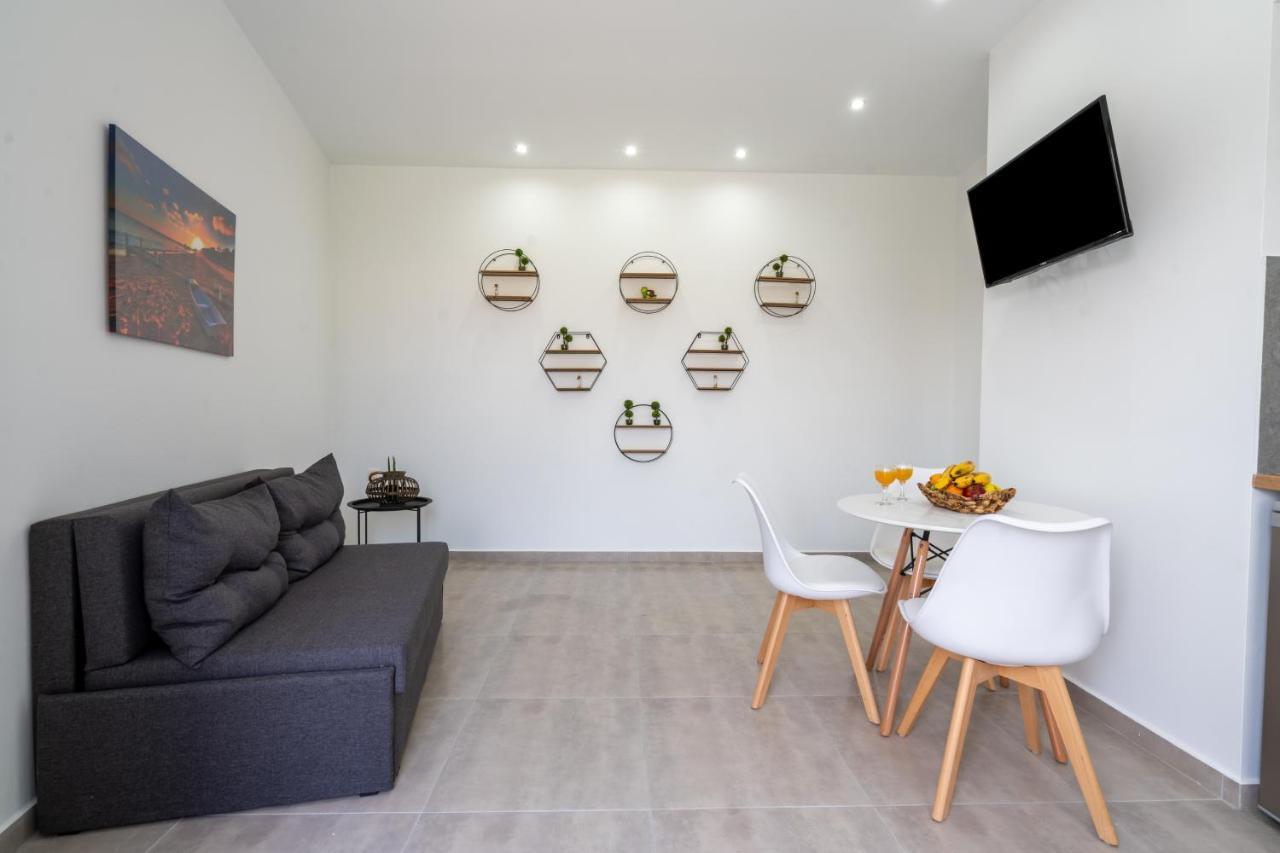 Kalligeom Apartment Hersonissos  Ngoại thất bức ảnh